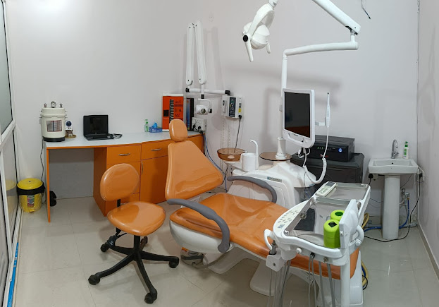 A Short Course In top-rated dental clinic in Dwarka